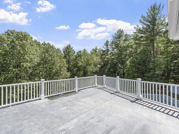 17 Coal Kiln Rd, Princeton MA 01541