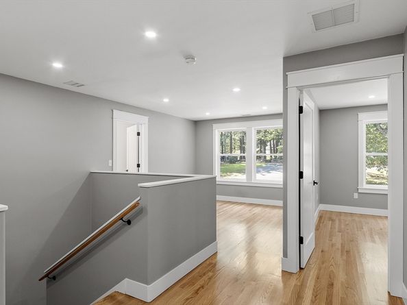 17 Coal Kiln Rd, Princeton MA 01541