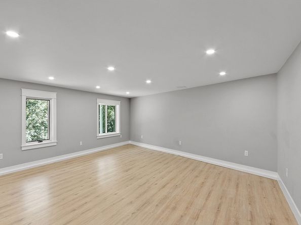 17 Coal Kiln Rd, Princeton MA 01541