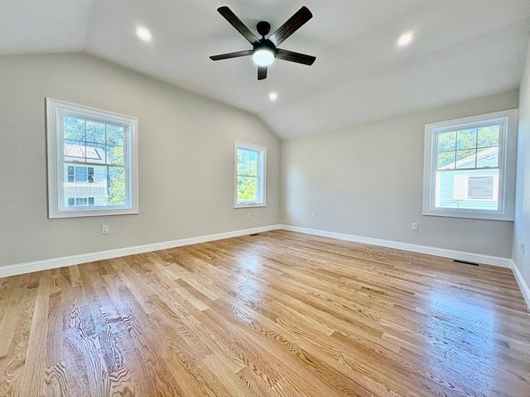 5 Day Street, Billerica MA 01821