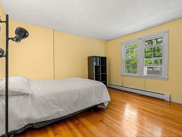 58 Berkeley Rd, North Andover MA 01845