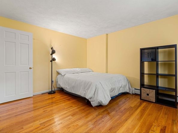 58 Berkeley Rd, North Andover MA 01845