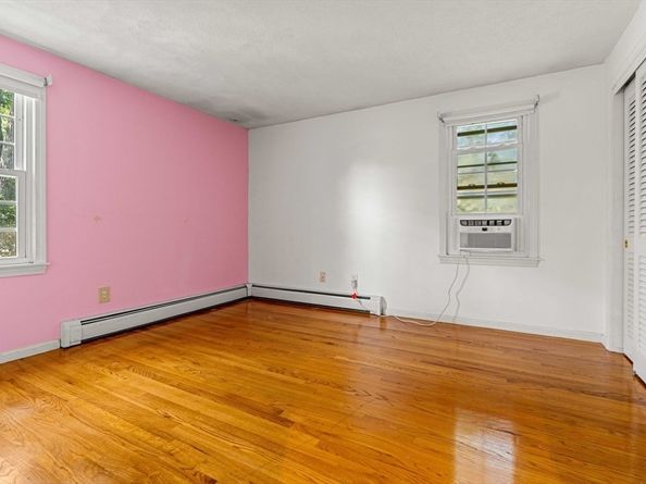 58 Berkeley Rd, North Andover MA 01845