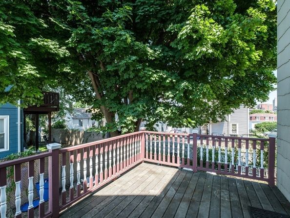 11 Crawford St, Malden MA 02148