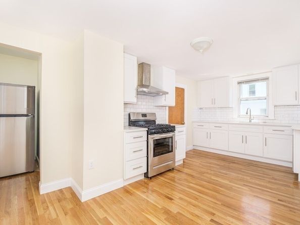 11 Crawford St, Malden MA 02148