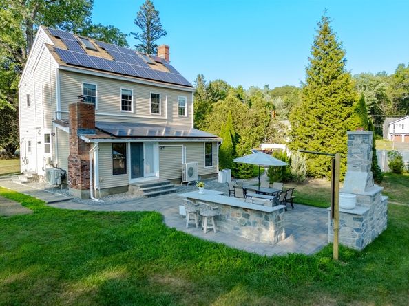104 Sw Cutoff, Northborough MA 01532