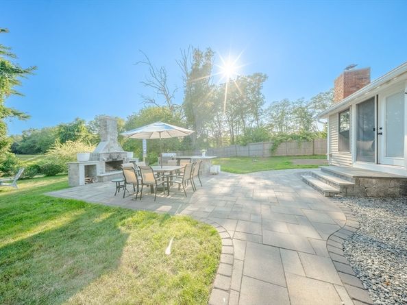104 Sw Cutoff, Northborough MA 01532