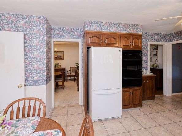 9 Banning Drive, Northbridge MA 01588