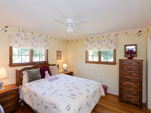 9 Banning Drive, Northbridge MA 01588