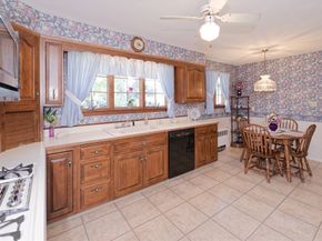 9 Banning Drive, Northbridge MA 01588