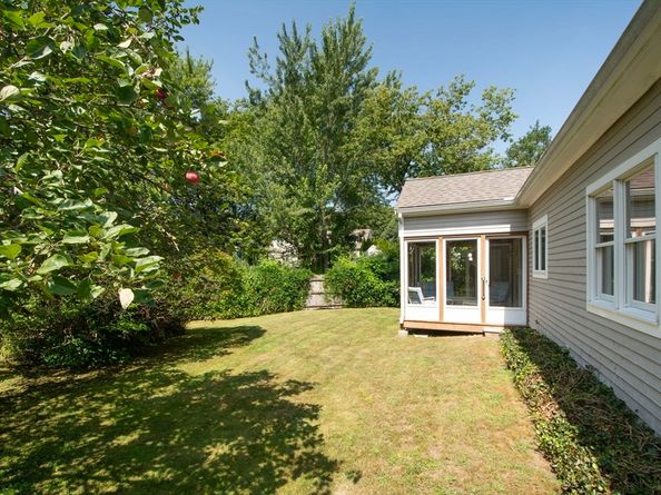 15 Cushing Rd, Cohasset MA 02025