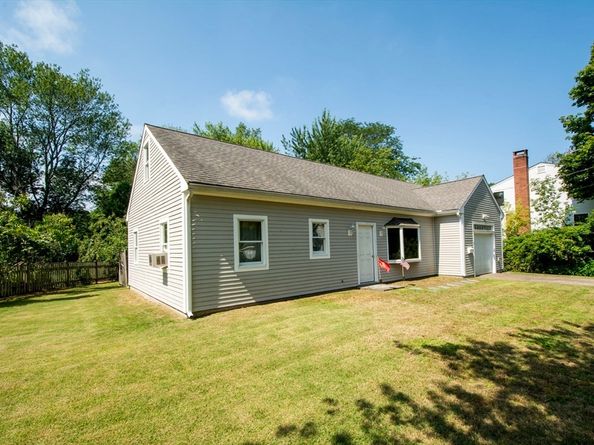 15 Cushing Rd, Cohasset MA 02025