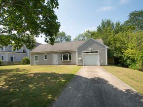 15 Cushing Rd, Cohasset MA 02025
