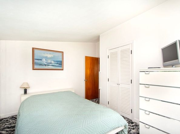 15 Cushing Rd, Cohasset MA 02025