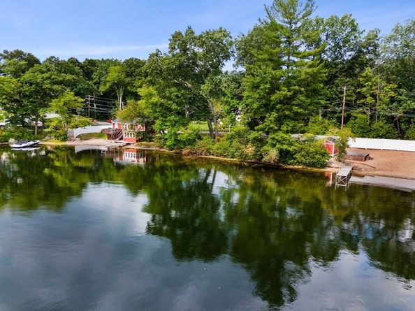 1 Summer Village Rd, Westford MA 01886