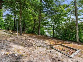 1 Summer Village Rd, Westford MA 01886
