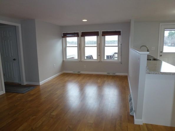 1 Summer Village Rd, Westford MA 01886