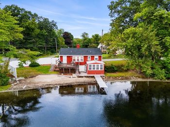1 Summer Village Rd