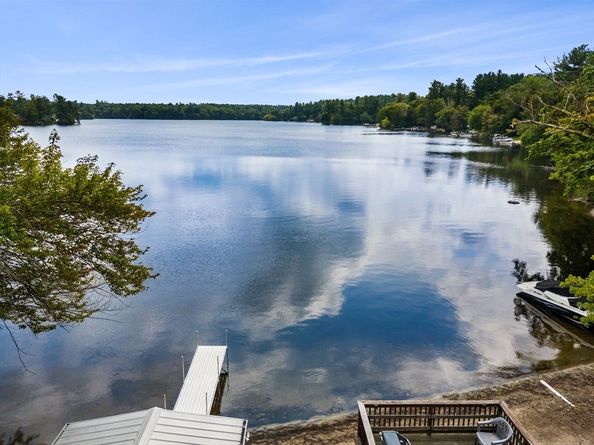 1 Summer Village Rd, Westford MA 01886