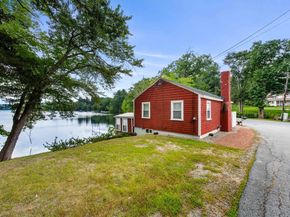 1 Summer Village Rd, Westford MA 01886