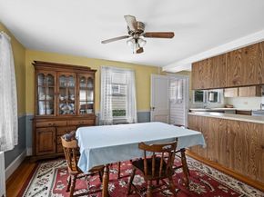 10 Shepard St, Marblehead MA 01945