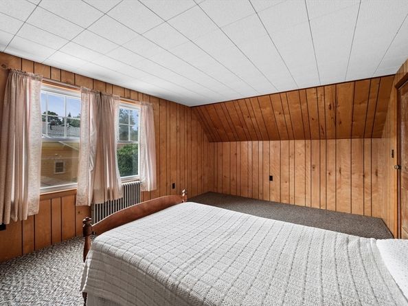 10 Shepard St, Marblehead MA 01945