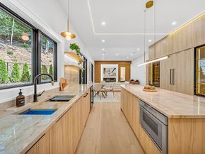 177 Varick Rd, Newton MA 02468