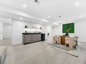177 Varick Rd, Newton MA 02468
