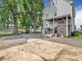 5 Beckford St 3, Beverly MA 01915