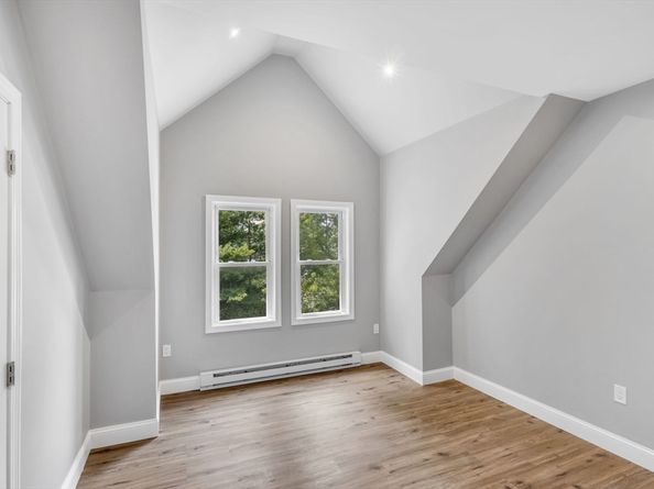 5 Beckford St 3, Beverly MA 01915
