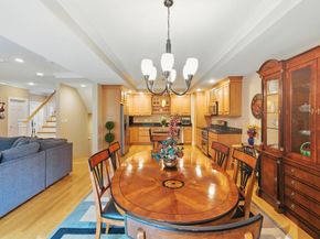 4 Caileigh Ct 4, Andover MA 01810