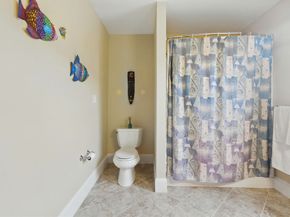 4 Caileigh Ct 4, Andover MA 01810