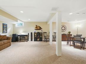 4 Caileigh Ct 4, Andover MA 01810