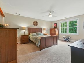 4 Caileigh Ct 4, Andover MA 01810