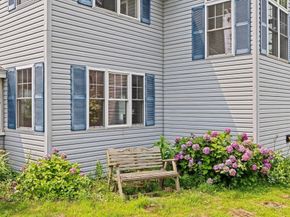 12 Dogwood Ln, Wareham MA 02558