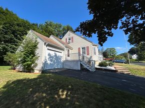 15 Sunny Hill Dr, Worcester MA 01602