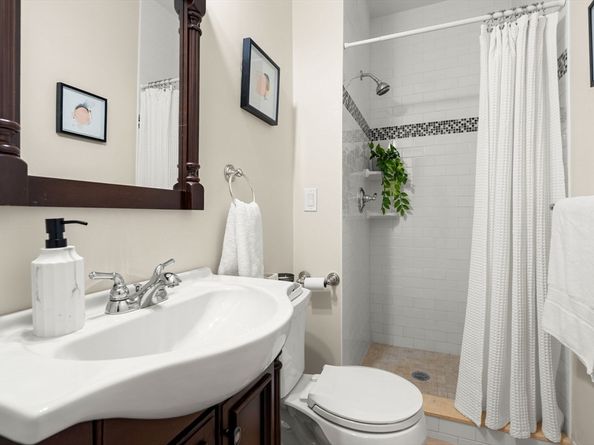 40 Newburg St. 1, Boston MA 02131