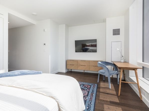 40 Trinity Place 1606, Boston MA 02118