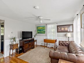 58 Pembroke Street, Kingston MA 02364