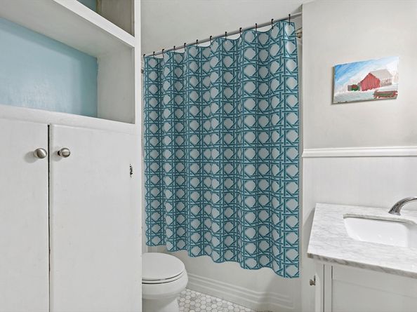 58 Pembroke Street, Kingston MA 02364
