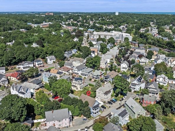 4 Valley Rd 2, Swampscott MA 01907