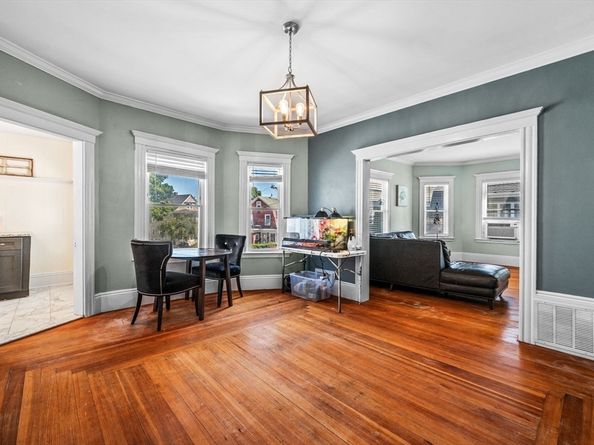 4 Valley Rd 2, Swampscott MA 01907