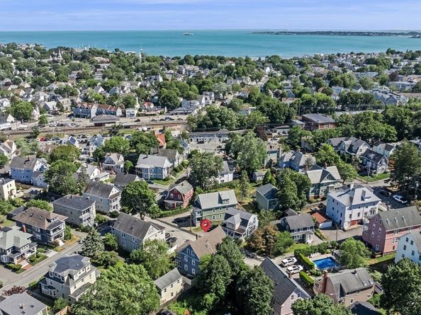 4 Valley Rd 2, Swampscott MA 01907