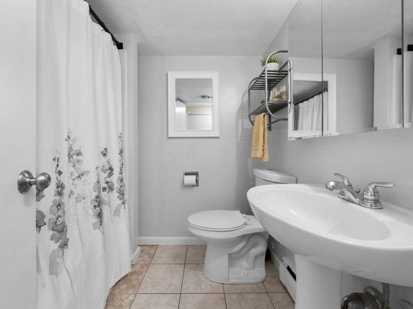 107 Vernon St D, Wakefield MA 01880