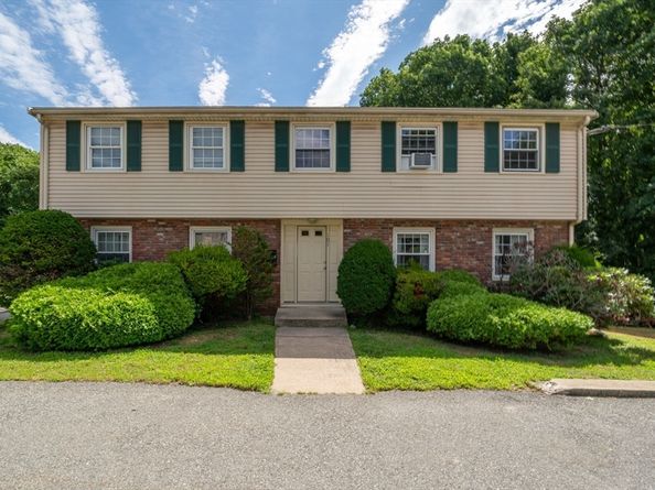 107 Vernon St D, Wakefield MA 01880
