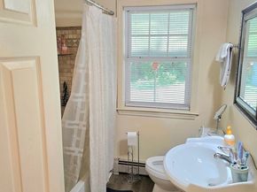 153 Bouve Ave, Brockton MA 02301