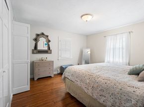 6 Fruit St, Hopkinton MA 01748