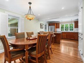 6 Fruit St, Hopkinton MA 01748
