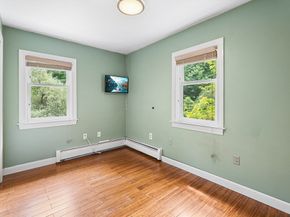 6 Fruit St, Hopkinton MA 01748