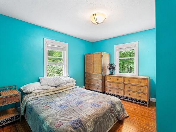 6 Fruit St, Hopkinton MA 01748